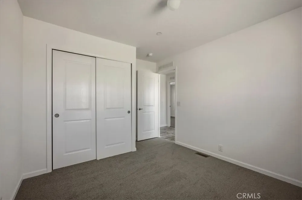 7625 Luna Road Phelan, CA 92371