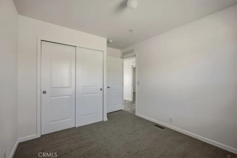 7625 Luna Road Phelan, CA 92371