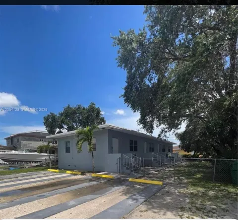 2560 WILMINGTON ST #2