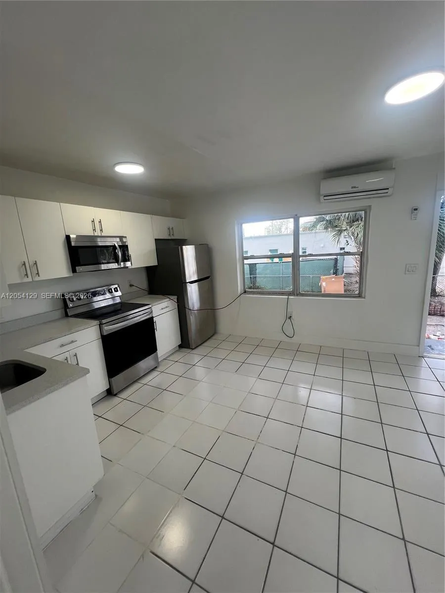 2560 WILMINGTON ST #2 Opa-Locka, FL 33054