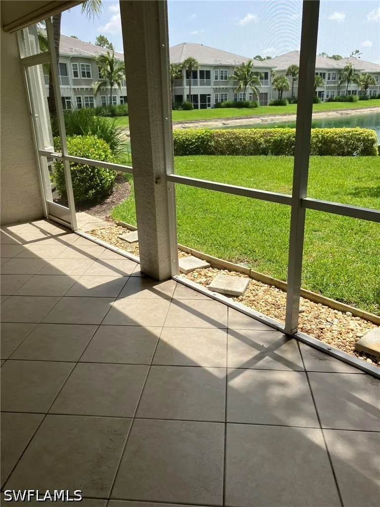Lemuria Circle #1802 Naples, FL 34109