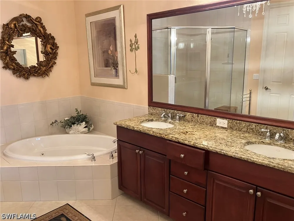 Lemuria Circle #1802 Naples, FL 34109