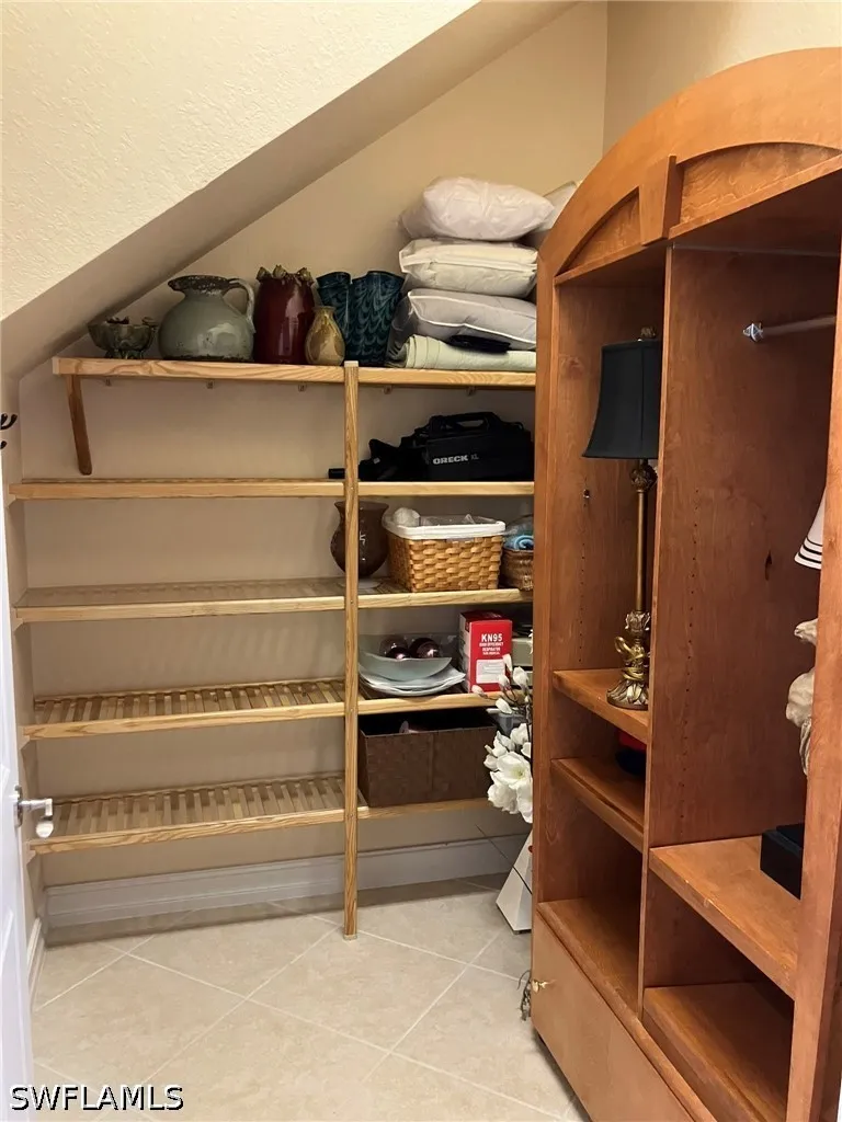 Lemuria Circle #1802 Naples, FL 34109