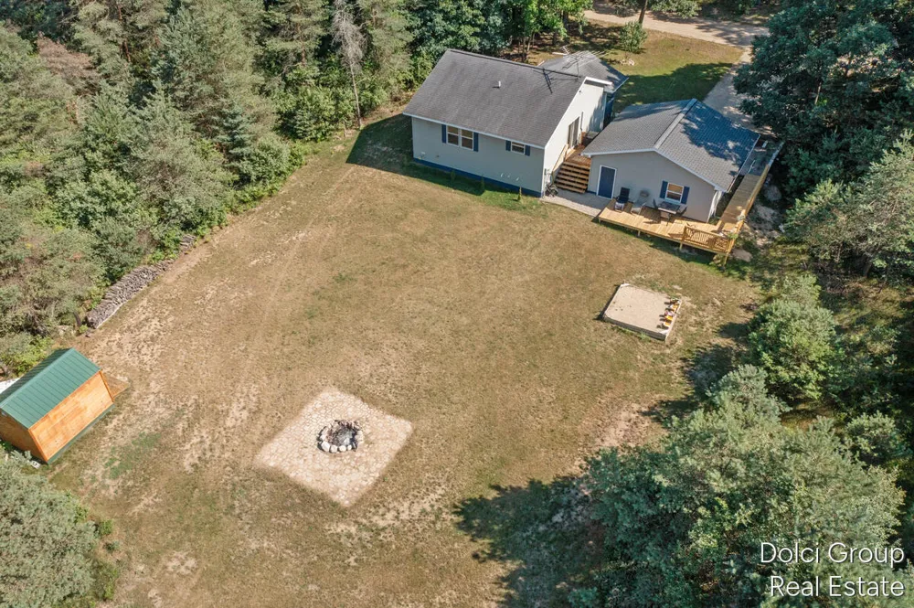 11778 Red Feather Lane Stanwood, MI 49346