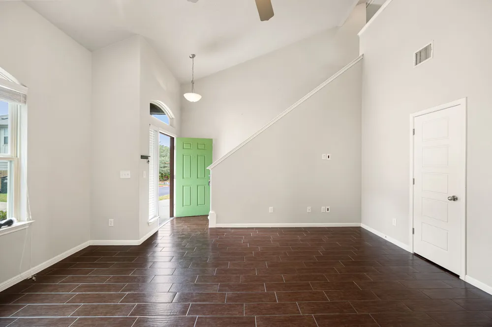 5805 Shaded Cottage Court #97 Austin, TX 78744
