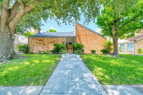 7606 Portal Drive