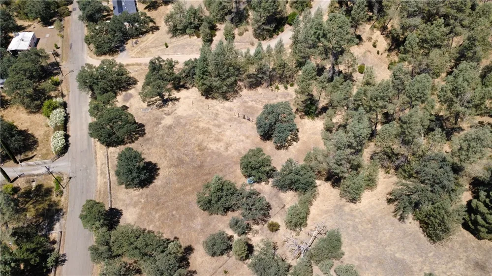 16562 Stagecoach Corning, CA 96021