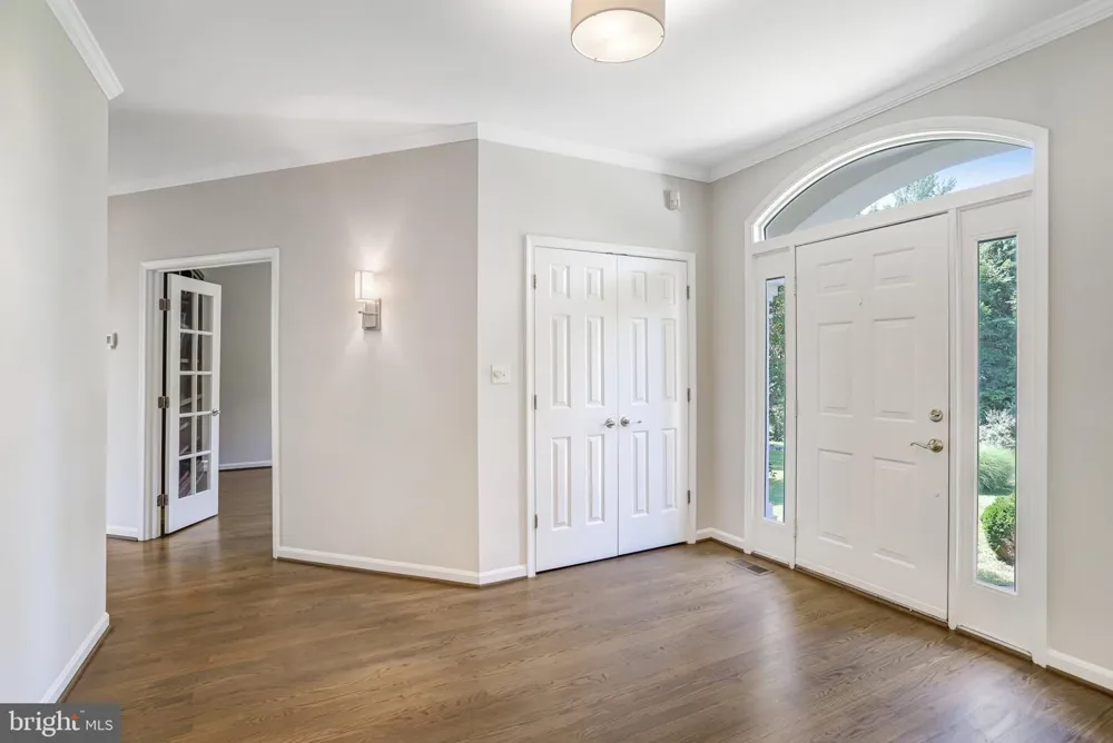 710 PARRISH FARM LANE Great Falls, VA 22066