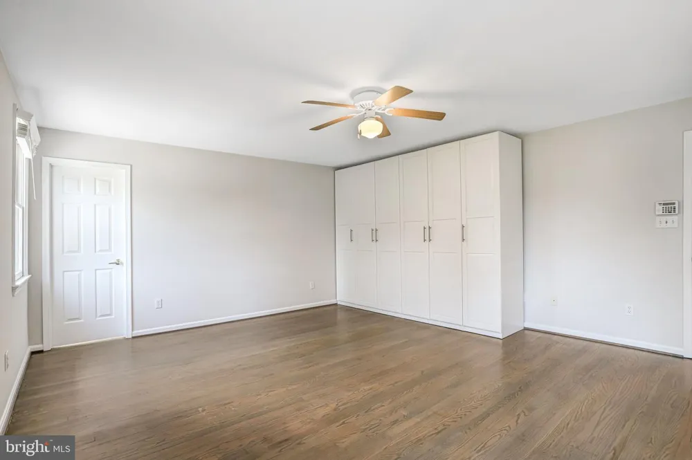 710 PARRISH FARM LANE Great Falls, VA 22066