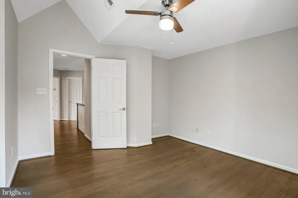 710 PARRISH FARM LANE Great Falls, VA 22066