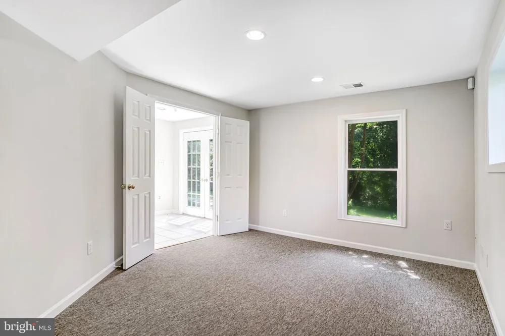 710 PARRISH FARM LANE Great Falls, VA 22066