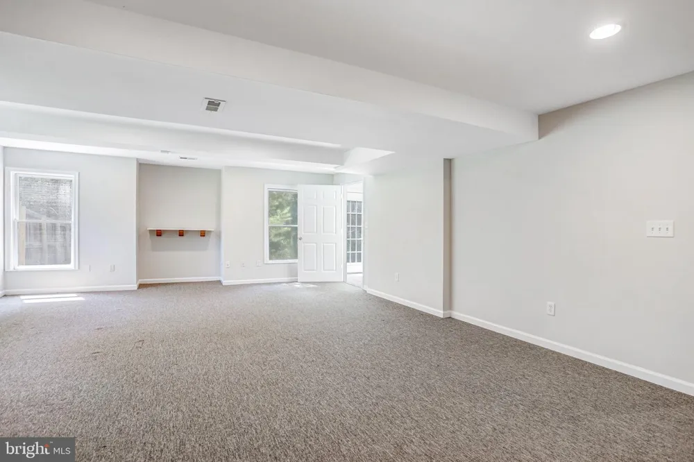 710 PARRISH FARM LANE Great Falls, VA 22066