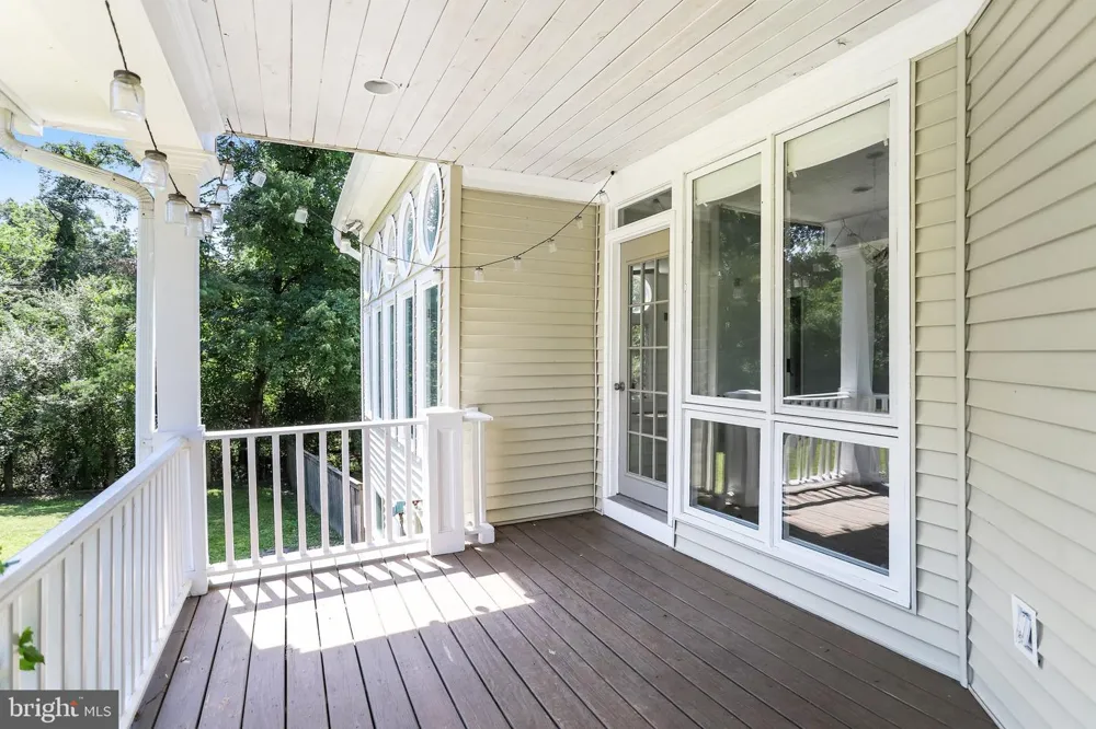 710 PARRISH FARM LANE Great Falls, VA 22066