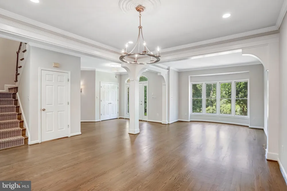 710 PARRISH FARM LANE Great Falls, VA 22066