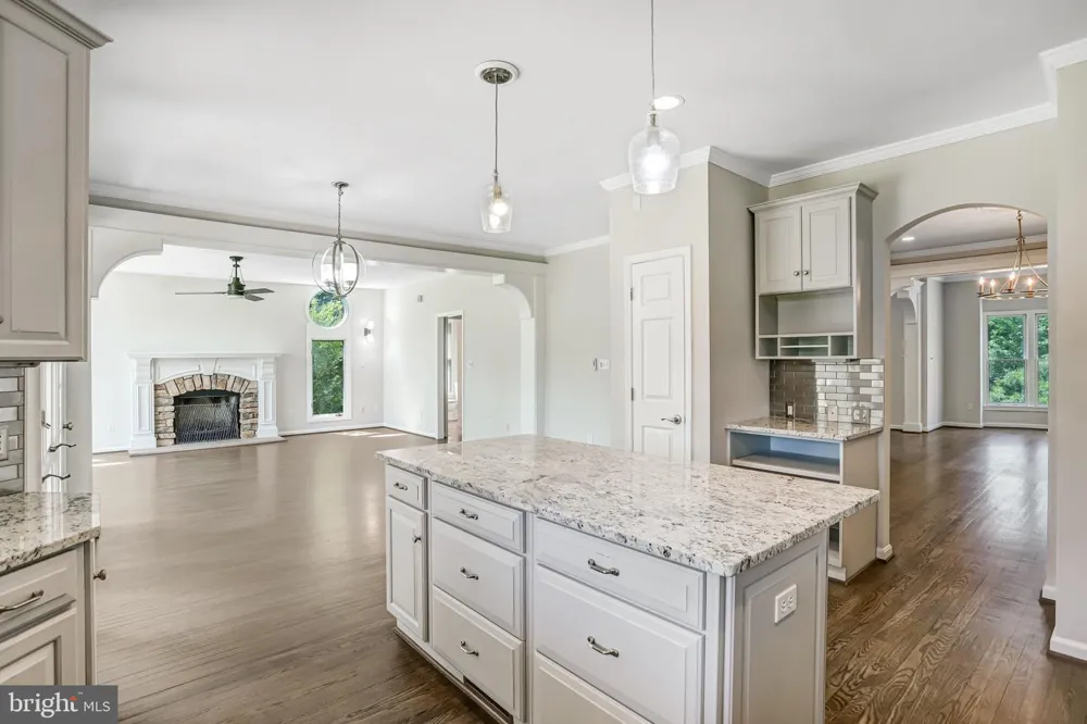710 PARRISH FARM LANE Great Falls, VA 22066