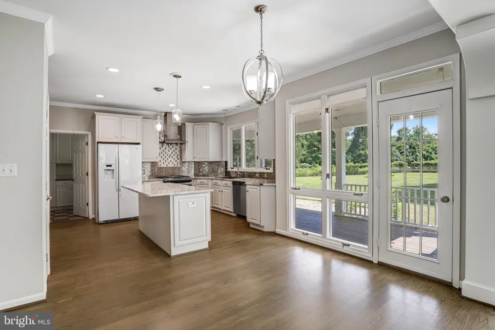 710 PARRISH FARM LANE Great Falls, VA 22066