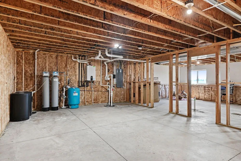 14390 New Holland Street Holland, MI 49424