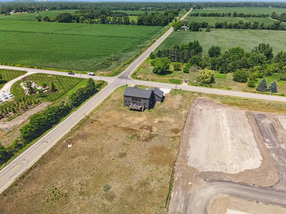14390 New Holland Street Holland, MI 49424