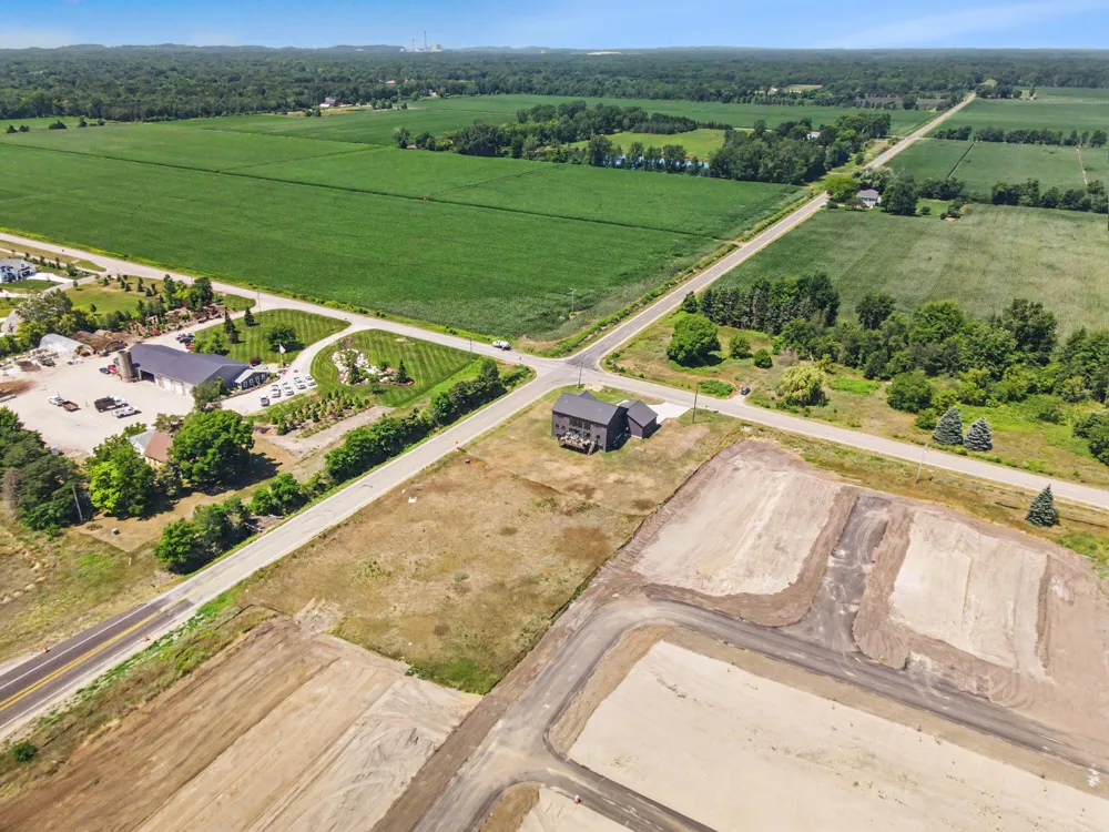 14390 New Holland Street Holland, MI 49424