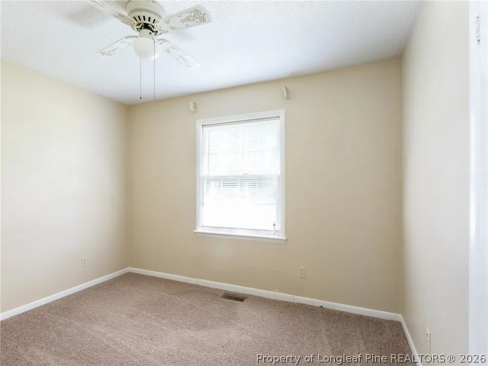 3249 Glenmore Drive Hope Mills, NC 28348