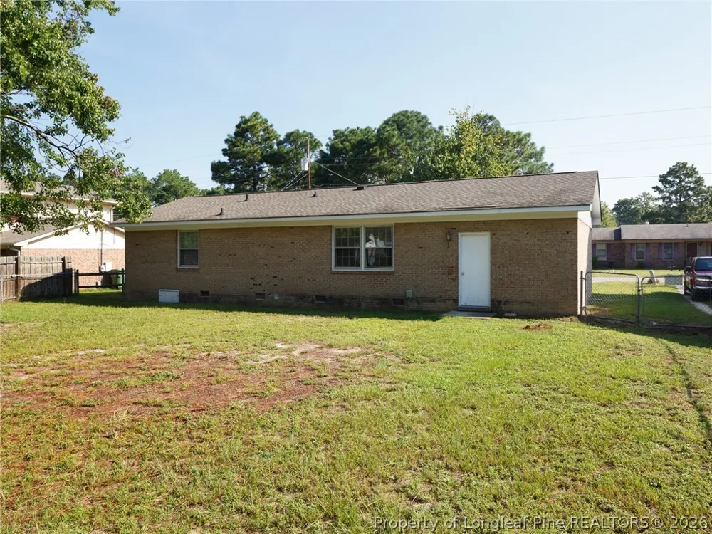 3249 Glenmore Drive Hope Mills, NC 28348