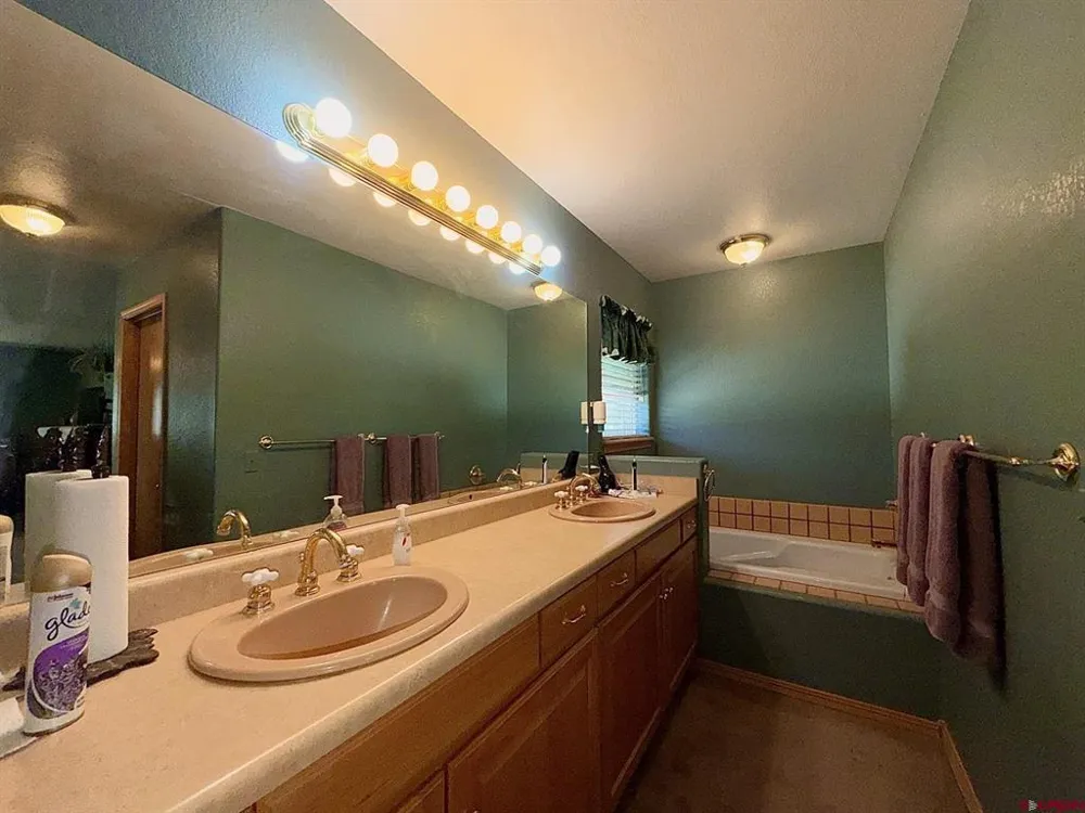 2471 5500 ROAD Delta, CO 81416