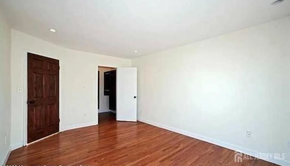 68 5th Street #7 Highlands, NJ 07732