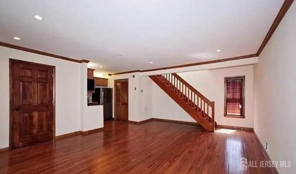 68 5th Street #7 Highlands, NJ 07732
