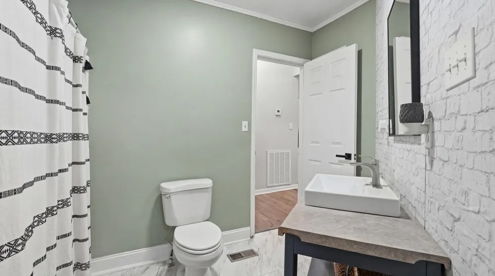 305 Pine Avenue South Pittsburg, TN 37380