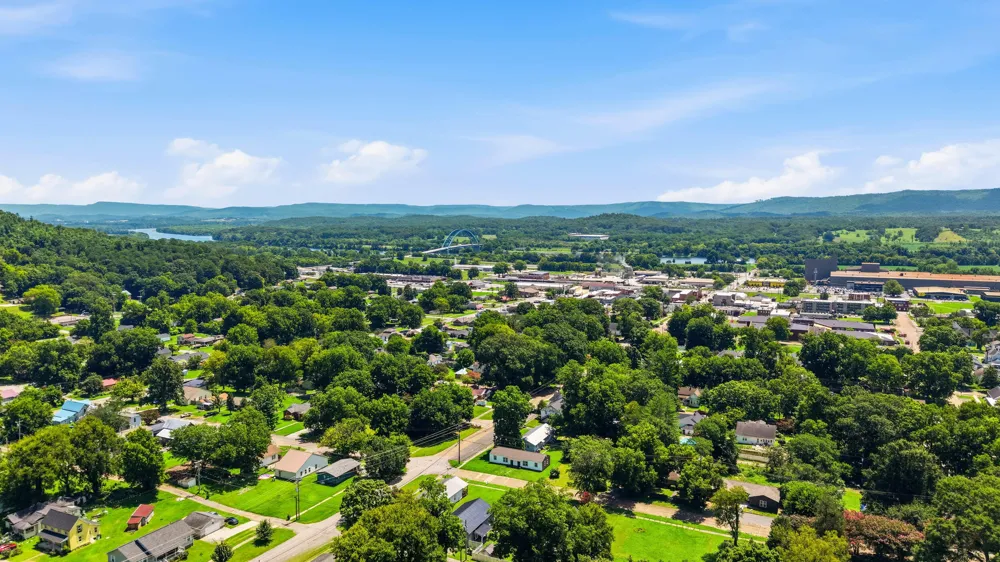 305 Pine Avenue South Pittsburg, TN 37380