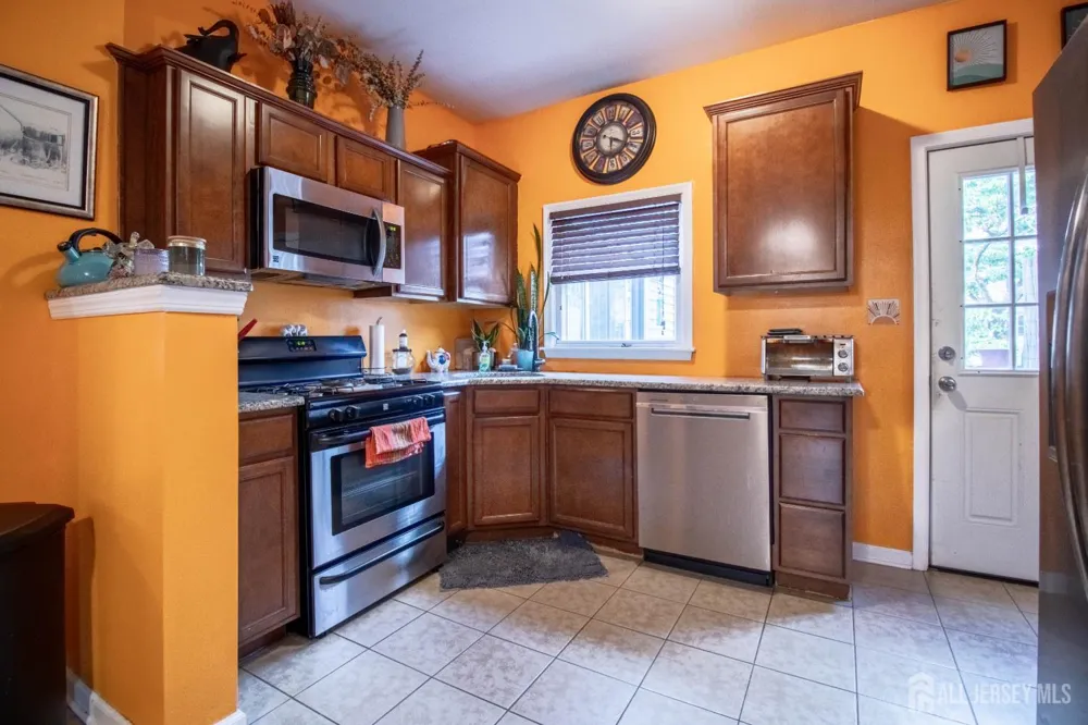 30 James Street South River, NJ 08882