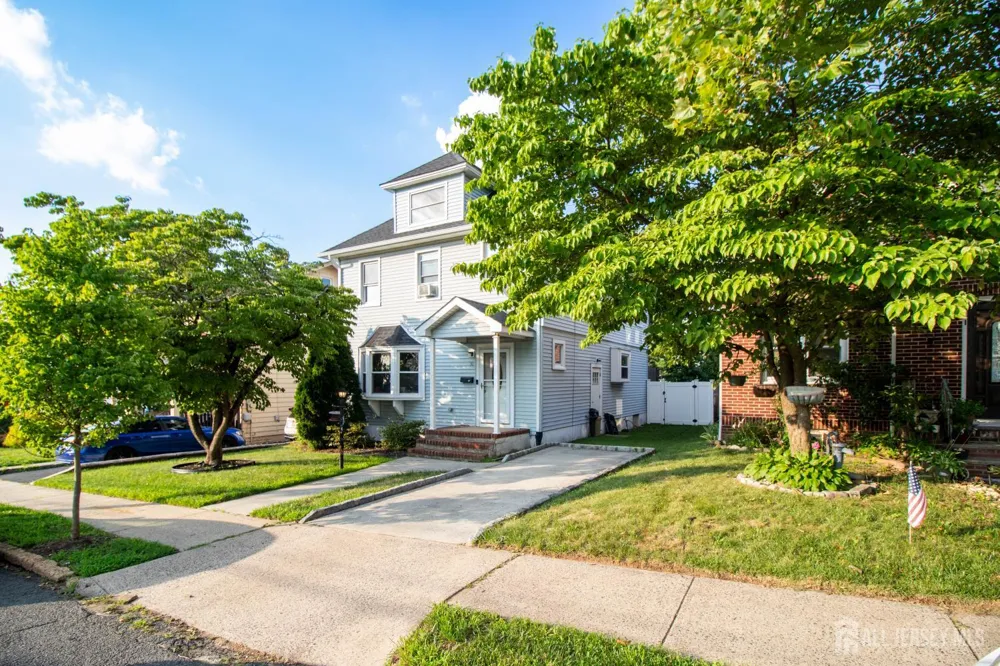 30 James Street South River, NJ 08882