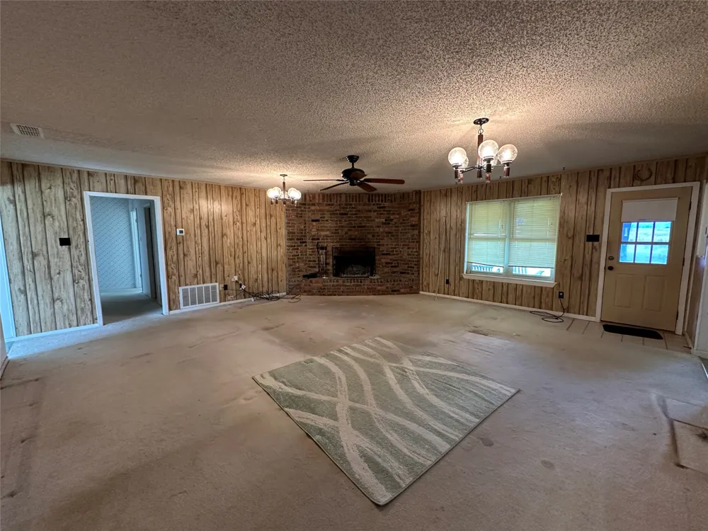 377 County Road 3244 Hico, TX 76457