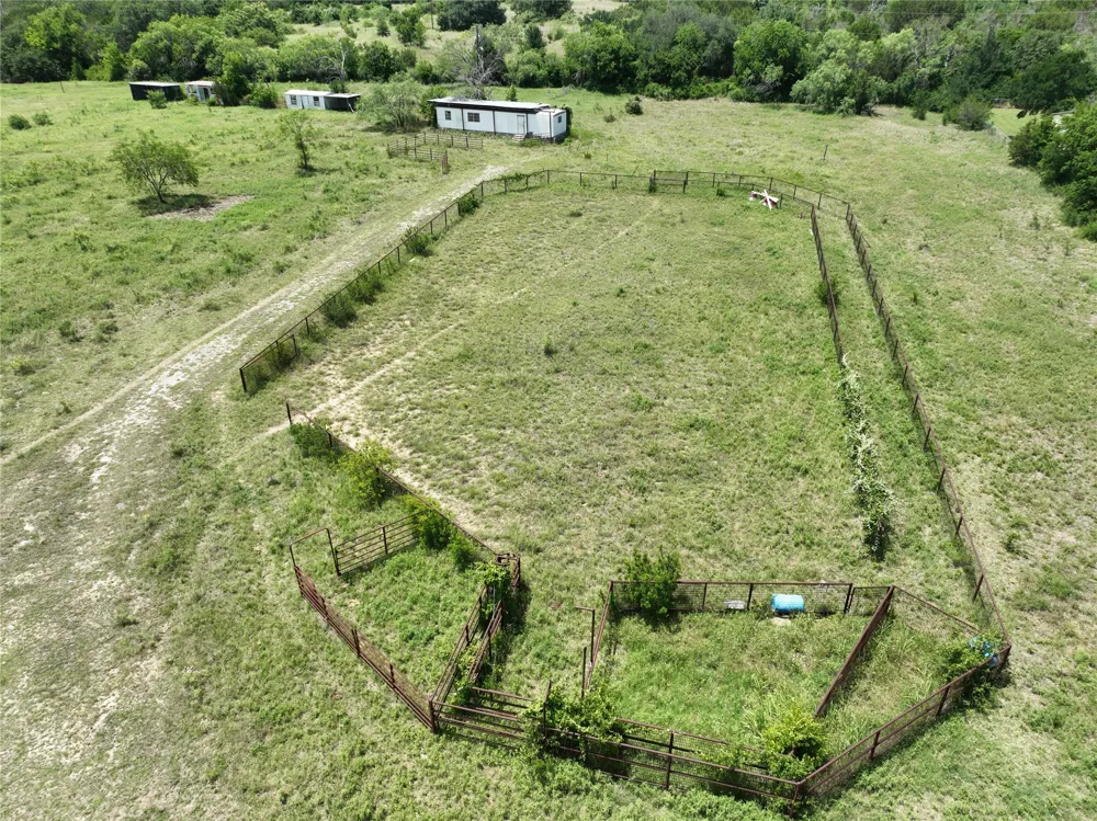 377 County Road 3244 Hico, TX 76457