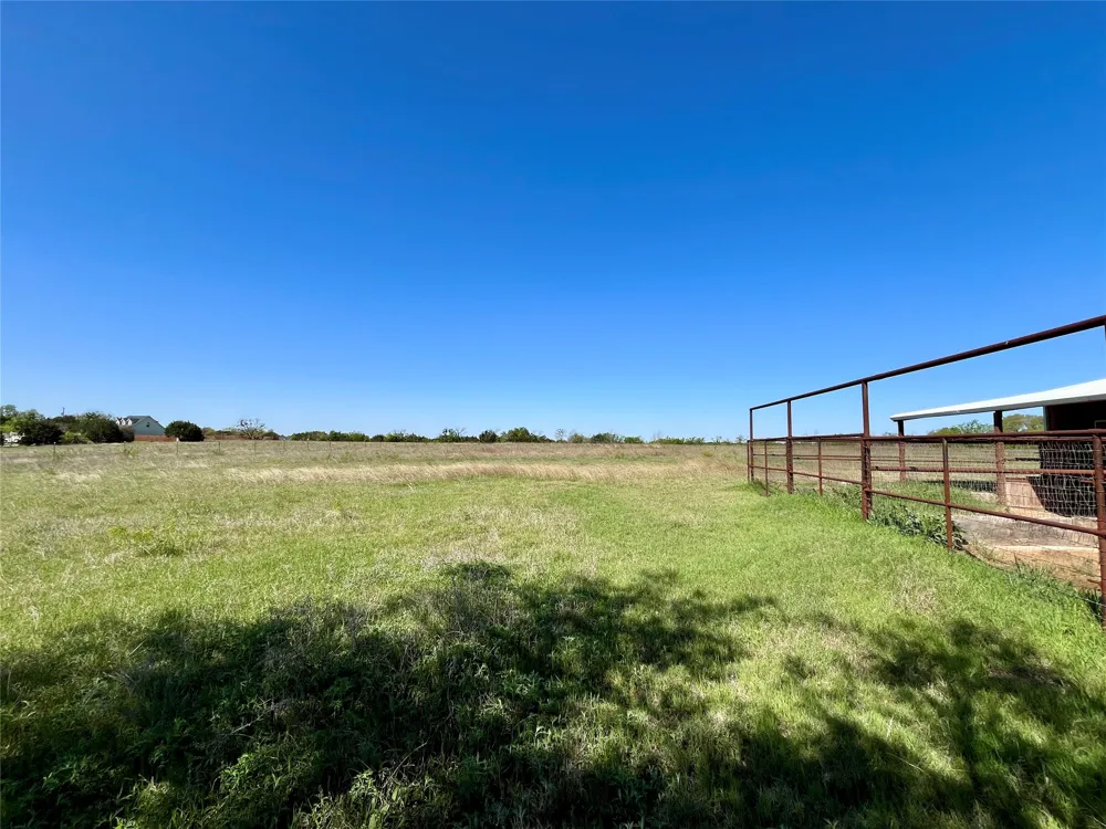 377 County Road 3244 Hico, TX 76457