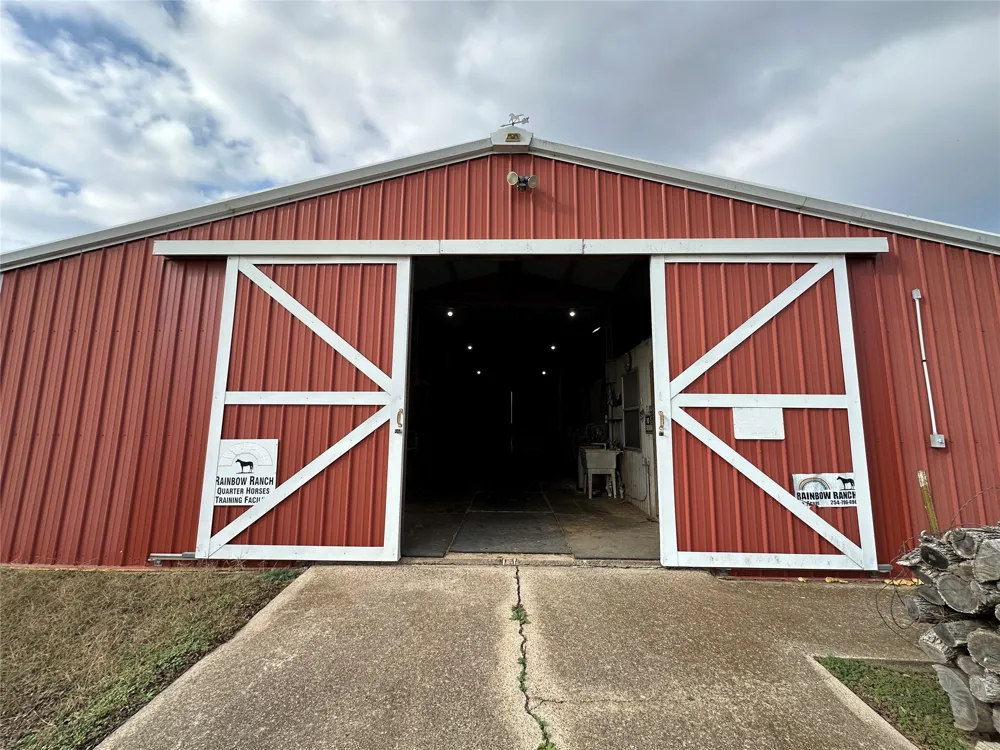 377 County Road 3244 Hico, TX 76457