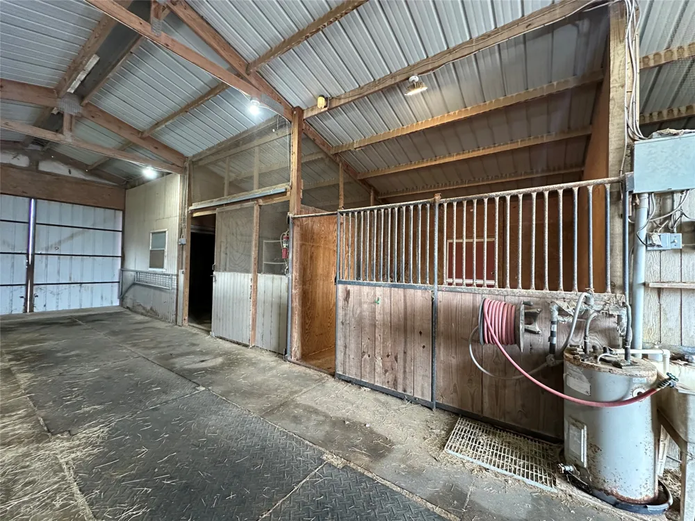 377 County Road 3244 Hico, TX 76457