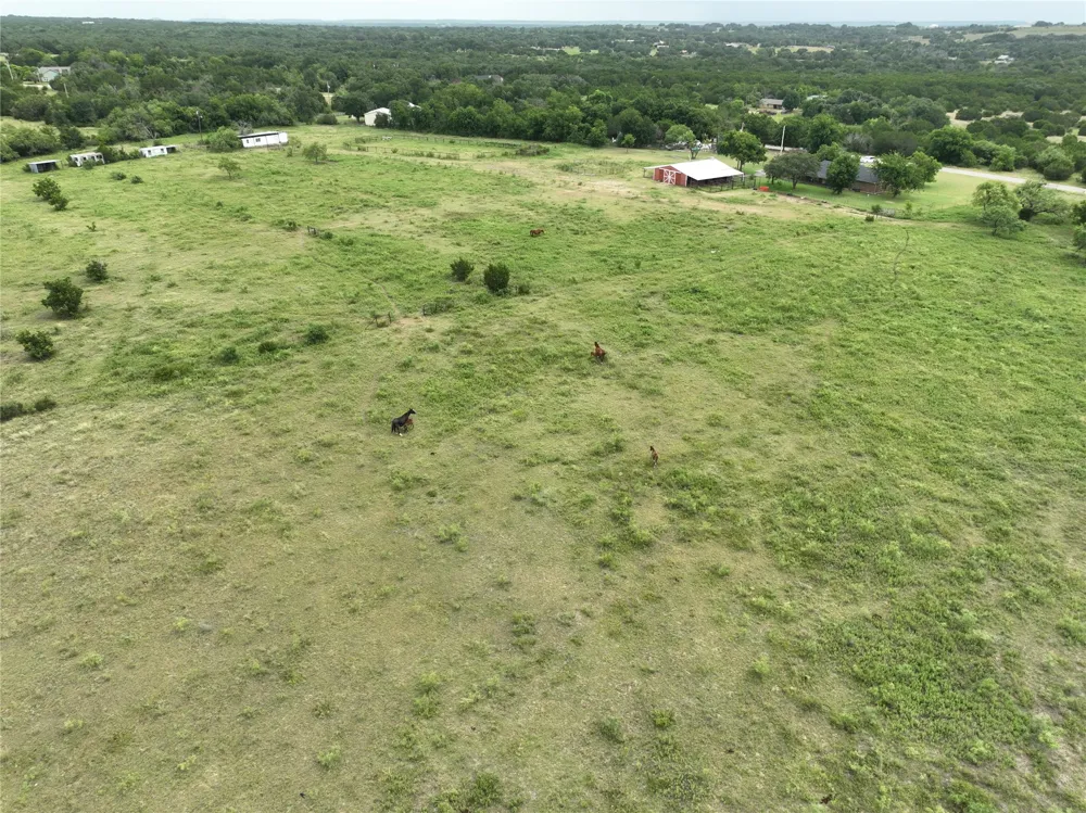 377 County Road 3244 Hico, TX 76457