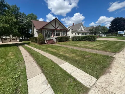 3194 Main Street