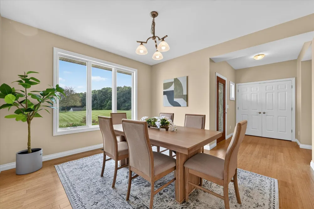 9348 Stoneview Lane Whitmore Lake, MI 48189