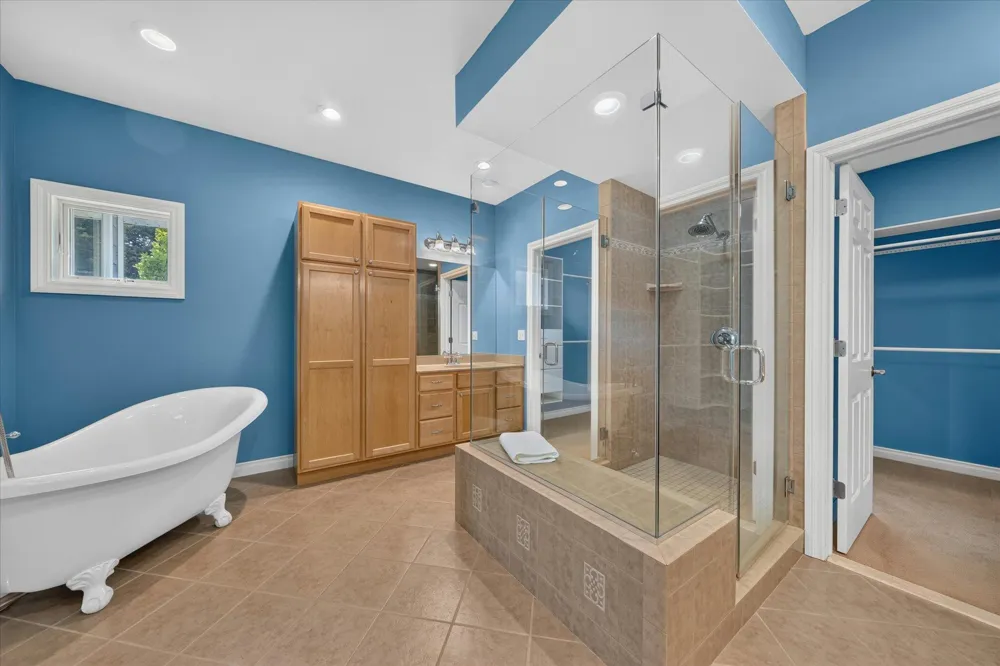 9348 Stoneview Lane Whitmore Lake, MI 48189
