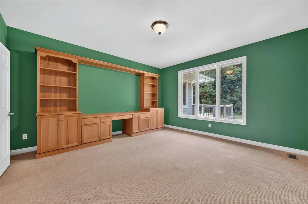 9348 Stoneview Lane Whitmore Lake, MI 48189