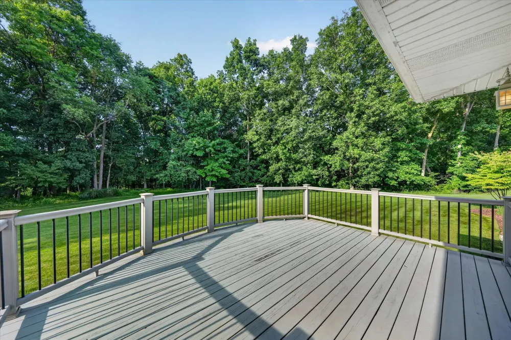 9348 Stoneview Lane Whitmore Lake, MI 48189