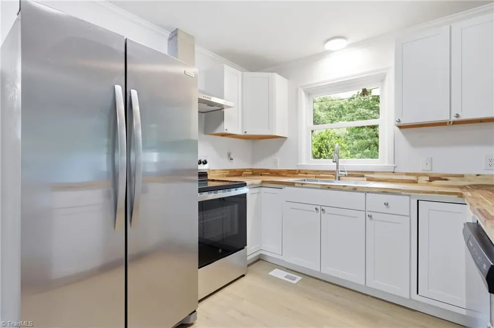 1078 River Road Stoneville, NC 27048