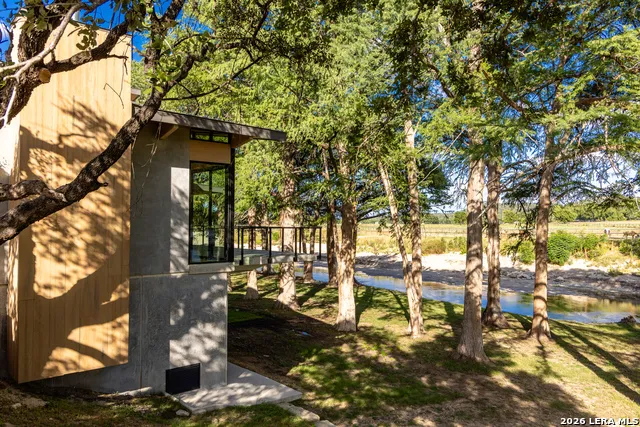1605 Hwy 39 Hunt, TX 78024