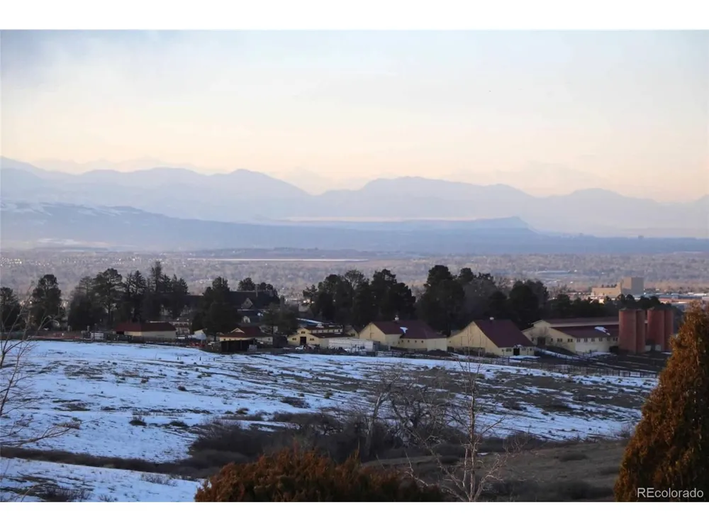 10197 Briargrove Way Highlands Ranch, CO 80126