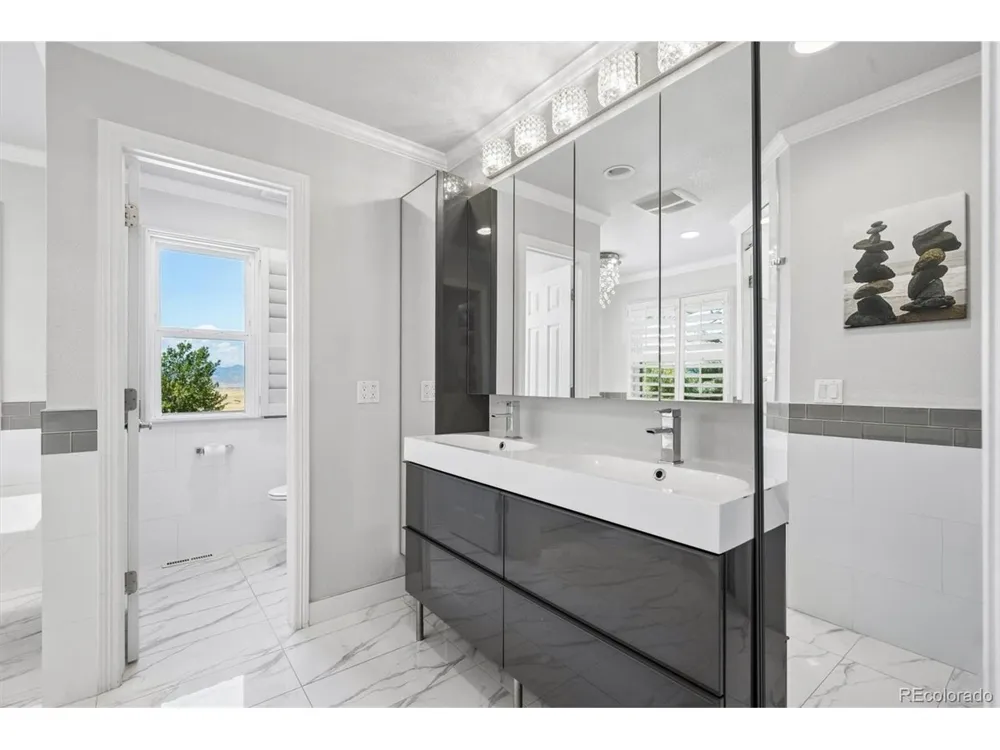 10197 Briargrove Way Highlands Ranch, CO 80126