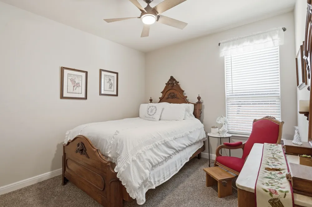 1104 Eastland Lane Weatherford, TX 76087