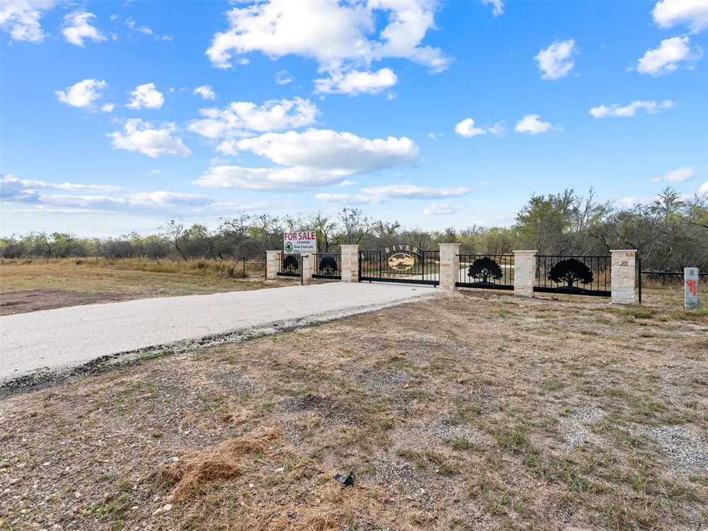 US Hwy 90 Alt Seguin, TX 78155