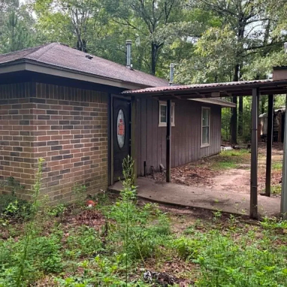360 L R Outlaw Lane Cleveland, TX 77328